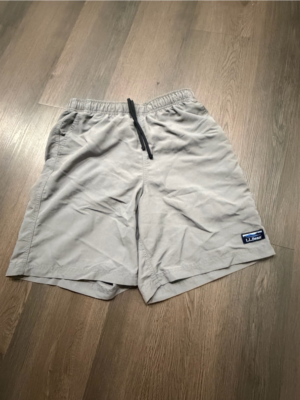 L.L. Bean Men's Light Gray Elastic Waist Drawstring Athletic Shorts